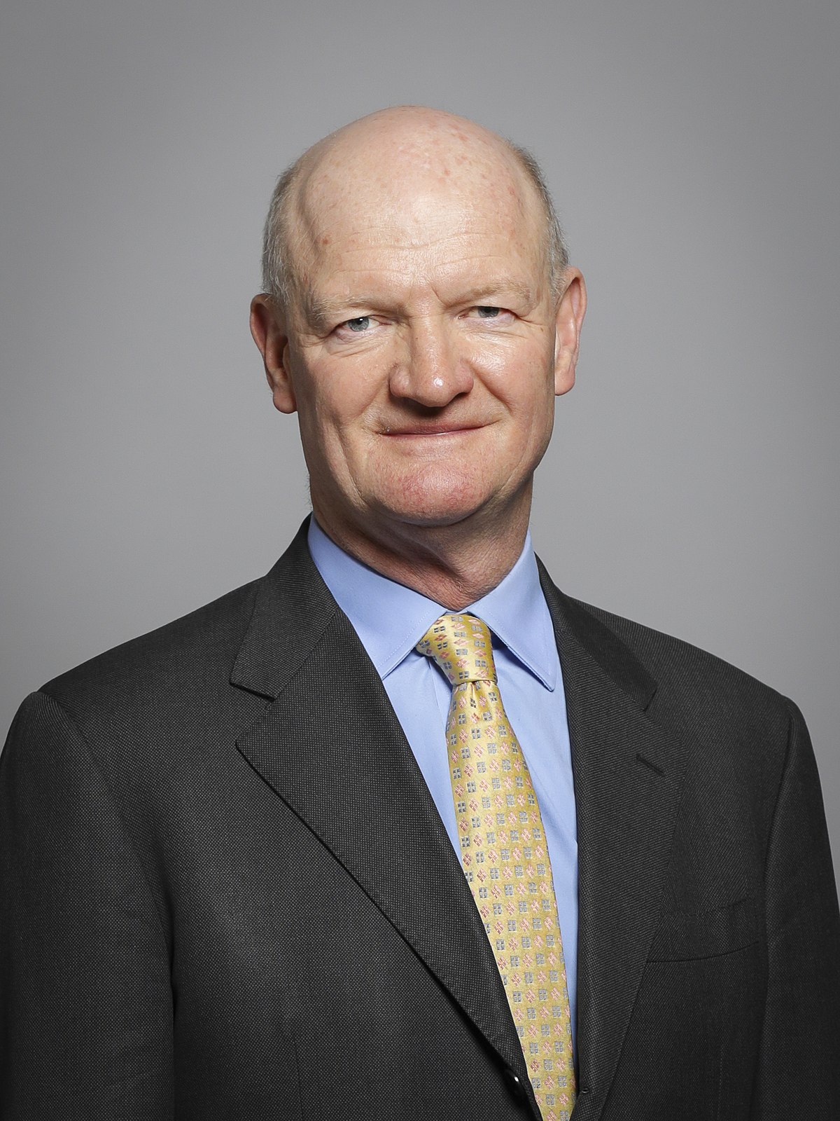 Official_portrait_of_Lord_Willetts_crop_2.jpg